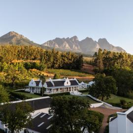 The Doolhof Country House