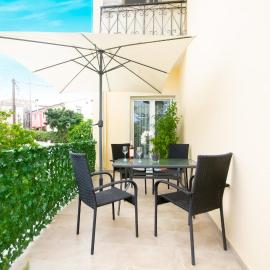 Semiramis Apartment, hotel a Potamós