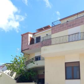 Menhir, hotel en Olmedo