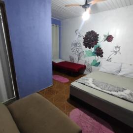 Suite 1 a 5 pessoas praia do pontal centro 8, хотел в Парати