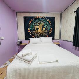 Serenity House 4A, hotel in Ban Ko Khwan