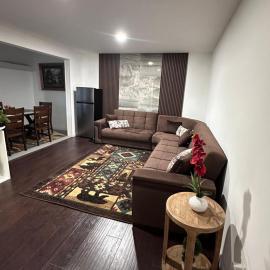 Cozy 2 BR Apartment Glendale