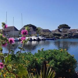 Super Maison de pêcheur, hotel in Le Barcarès