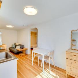 5 Mi to Dtwn Los Angeles: Apt w/ Outdoor Space!