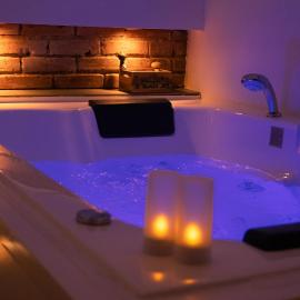 Ô Roméo - Suite privée, hotell sihtkohas Fougères