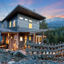 Casa del Rio - Peaceful River Guest Suite -Forests -Mountains -Hiking, hotel en Chilliwack