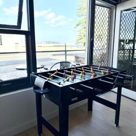 Beachfront Apartment in Brighton, hotell i Sydney