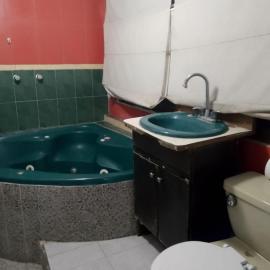 Habitaciones Confortables, hotel em Tepic
