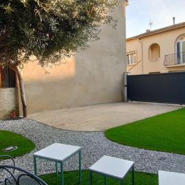 Spacieuse maison de vacances à proximité des plages, hotel in Torreilles