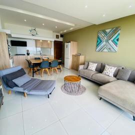 Luxury Seaview Apartment, hotel in Palmyre