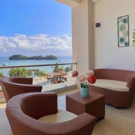 Stunning Bay View Condo, Pool, hotel a Santa Bárbara de Samaná