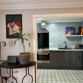 Private Main Door Lovely 2 bedroom apartment, hotel v Edinburghu