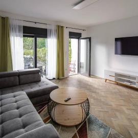 Moderne Erdgeschoss Wohnung, Hotel in Siegburg