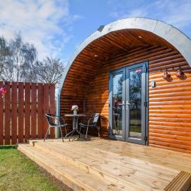 The Pods at 7 Black Crofts, hotel in Oban
