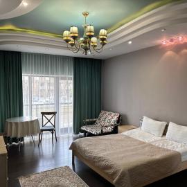 Dostyq, hotel in Astana