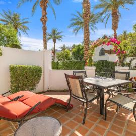 SV104 Spacious Single Story 1 Bedroom Spa Villa