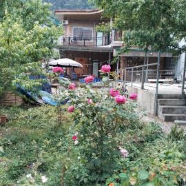 Mẩy Gấu Homestay, hotel in Kon Rung (1)