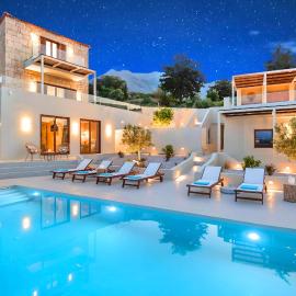 Soluna Villa, hotel u gradu Kournás