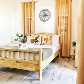 Roof Deck Suite at Matildes Sanctuary, hotel en Dampol