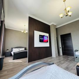 Capital Hotel