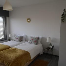 SunHouse Alojamentos, hotel in Senhora da Hora