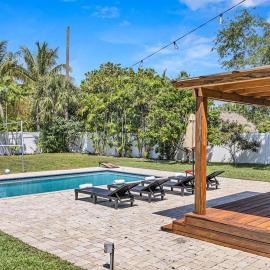 Stunning Tropical Pool House Delray Near The Beach
