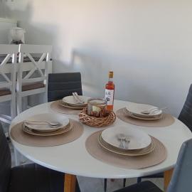 Neirides house, hotel v mestu Karianí