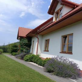 Noclegi "Koniadów", hôtel à Solina