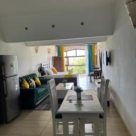 Golden Beachfront Studios Diani