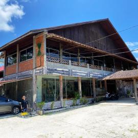 Bujai Mentawai Griya Hotel, hotel em Tua Pejat