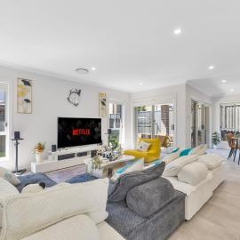 Kung Fu Panda themed house in Leppington, hotel in Leppington
