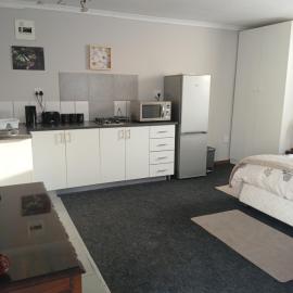 Cozy, self-catering Garden Flat
