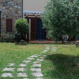 Casetta di Ciccy & Moma, hotel a Pomaia
