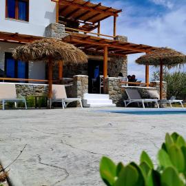 Naxos Beachwalk Villa Plaka, khách sạn ở Maragkas