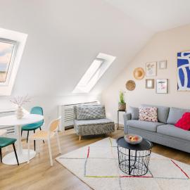 Klimatizované apartmány v centre Modry pre svadobčanov, víkendový oddych aj remote work, hotel v mestu Modra