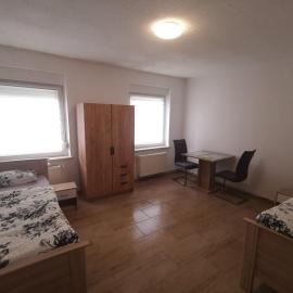 Gemütliche Wohnung in Schkopau, khách sạn ở Schkopau