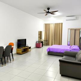 The Netizen Inn, #Beside MRT#Tun Hussein Onn#Soho#Cozy, hotel u gradu 'Cheras'