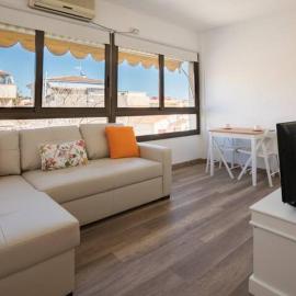 Loft céntrico luminoso, Hotel in Segur de Calafell