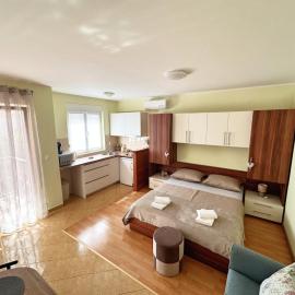 Apartments Vila Miranda, отель в Водице