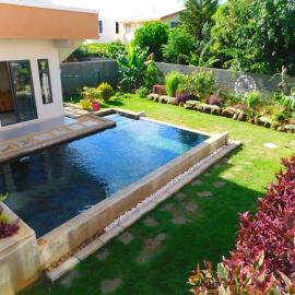 2 Bedrooms Ground floor villa with private pool & garden