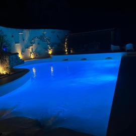 Mas provençal avec grande piscine idéal 8-10 personnes ! # Welcome
