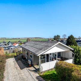 2 Bedroom Cozy Home In Kerteminde, hotel em Kerteminde