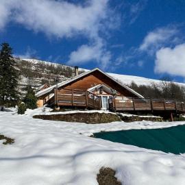Chalet avec vue panoramique, hotel in Garin