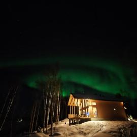 Viesnīca New modern log villa pilsētā Äkäsjoensuu