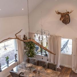Charming house in nature reserve, Hotel in Målaskog