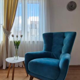 Apartment 086