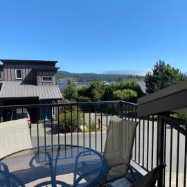 Sooke Harbour Getaway
