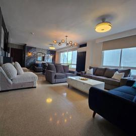 Spectacular Apt in Cinta Costera N#7