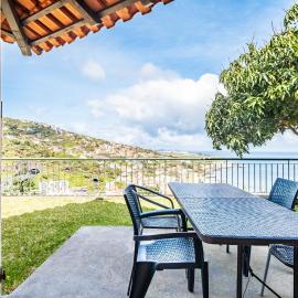 Sea View Villa by Homie, hotel in Santa Cruz