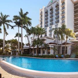Viesnīca Embassy Suites by Hilton Fort Lauderdale 17th Street Fortloderdeilā
